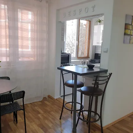 アパート Despot *