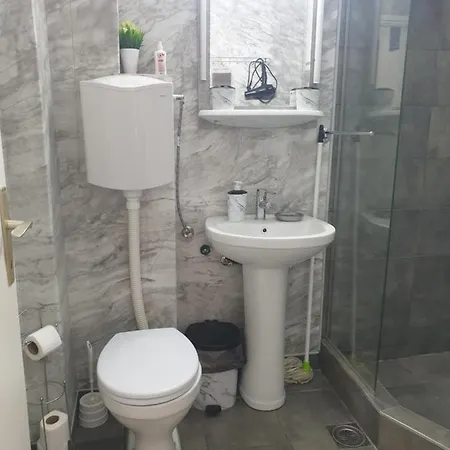 Despot アパート Ni