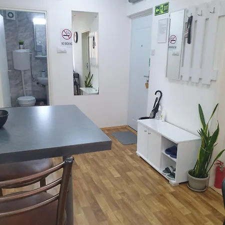 Despot アパート *