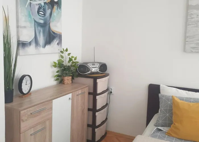 아파트 Despot Ni